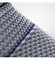 Bauerfeind GenuTrain with grip top